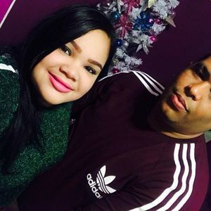 Meet your Posher, Sharinett